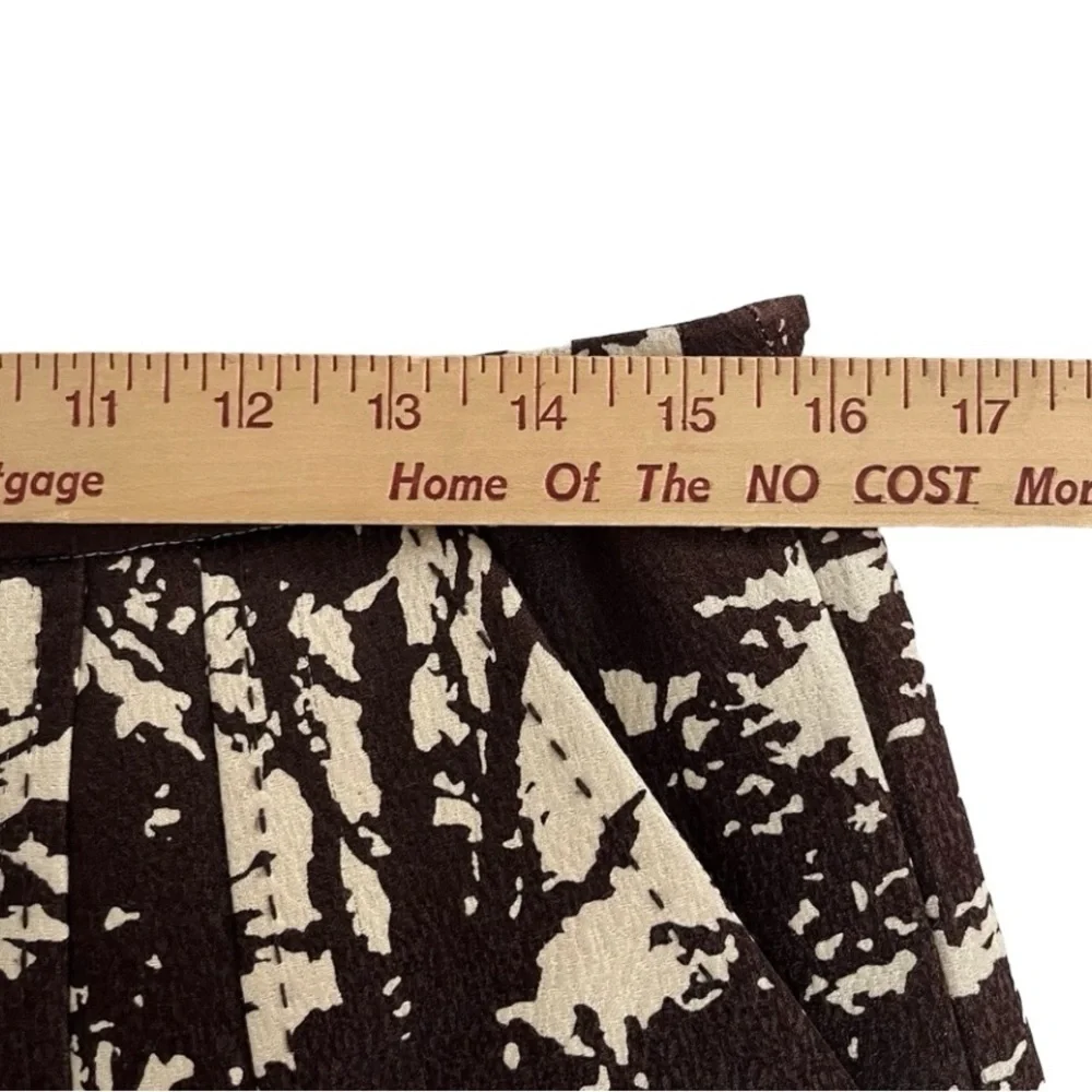 Tory Burch Skirt Size 6 A-Line @ Knee Brown & Cream Art 100% Silk Lining Pleated